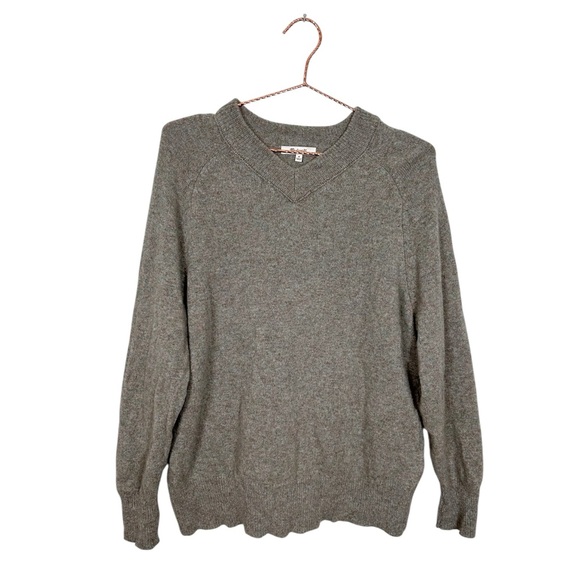 Madewell Sweaters - Madewell V-Neck Wool Sweater in Gray Taupe